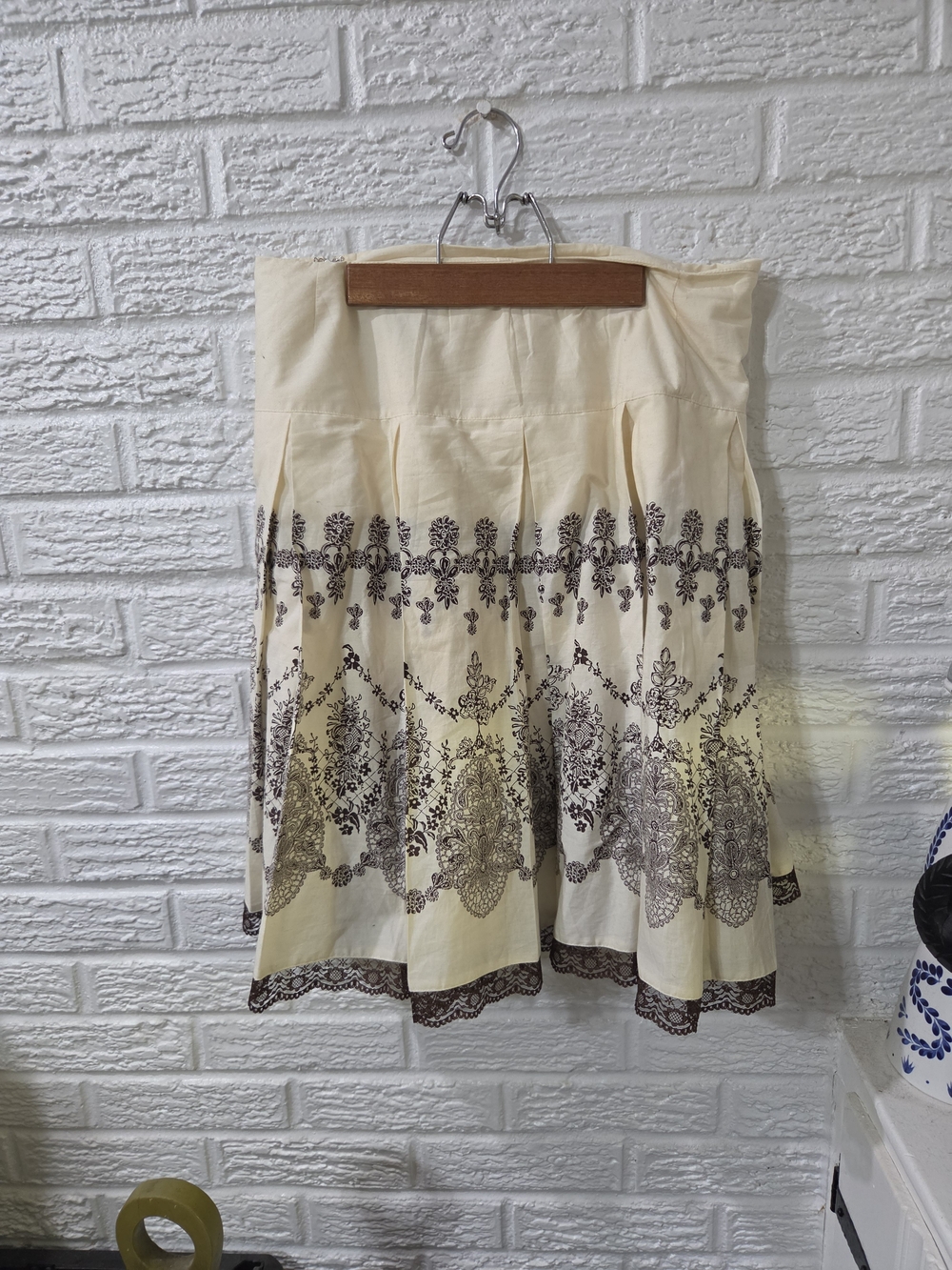 Apt. 9 Cream Skirt with Brown Embroidered Border